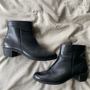 Ecco booties